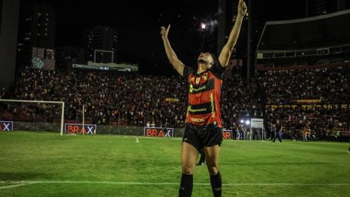 Chico, zagueiro do Sport