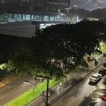 Chuva forte atinge Belo Horizonte e regiões registram granizo: saiba últimas notícias e alertas