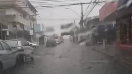 Chove forte na Pampulha