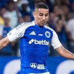 Christian comete falta, é punido e desfalca o Cruzeiro diante do Vitória