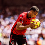 Sport acerta contratação do colombiano Christian Rivera, que já está no Recife