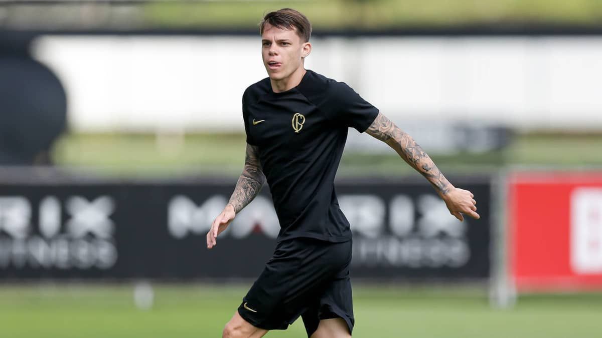 Chrystian Barletta estreia pelo Corinthians em derrota para o Remo