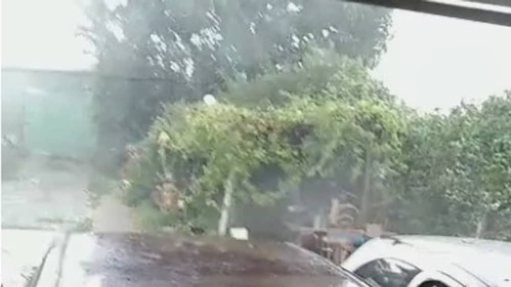 Temporal e granizo assustam moradores de Ibirité nesta sexta (17) 