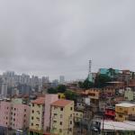 Previsão do tempo: chuva continua em BH neste domingo (14)