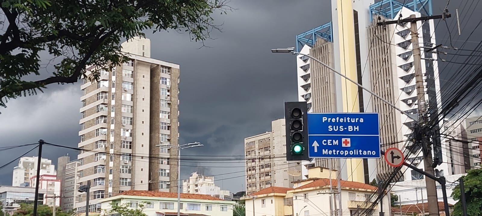 Previsão do tempo: frente fria pode provocar chuva forte em MG e em todo Sudeste
