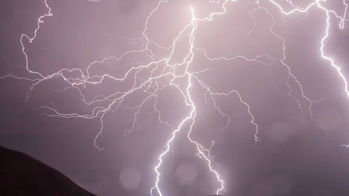 Inmet alerta para risco de chuva de até 100 mm em 13 cidades de Minas; saiba quais