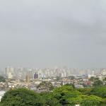 Defesa Civil de BH emite alerta para pancadas de chuva; confira orientações