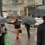 Chuva em MG, SP e RJ deixa 69 cidades sob risco geológico, alerta Inmet; veja lista