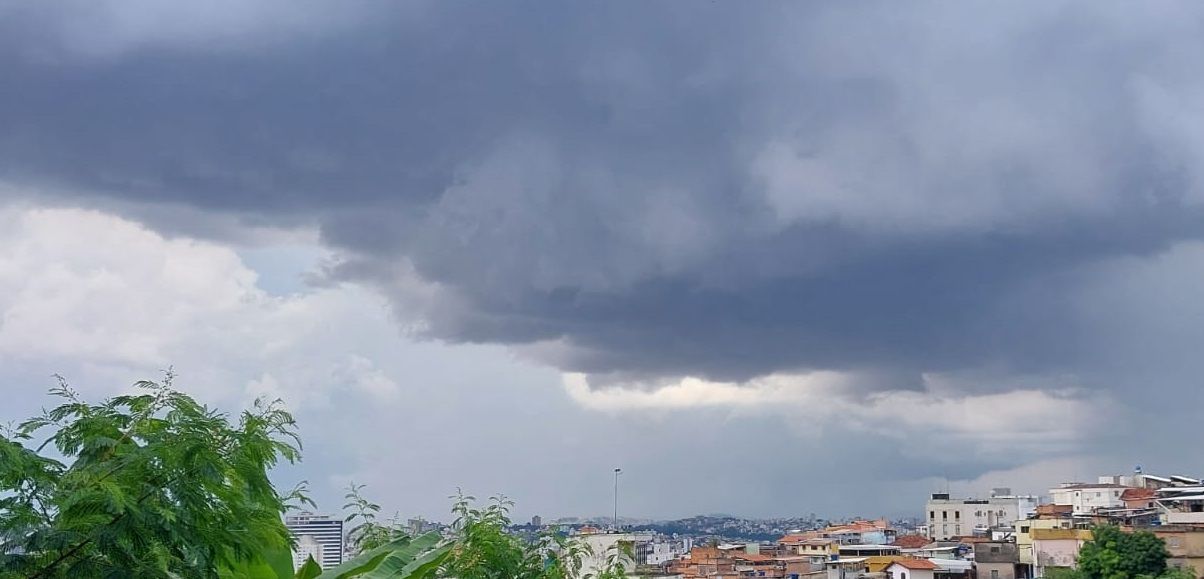 Alerta de grande perigo de chuva: veja as 250 cidades de Minas que podem ser atingidas