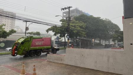 Chuva na região Oeste de Belo Horizonte nesta terça-feira (3)