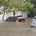 Vídeo: chuva deixa carros boiando na enxurrada em Mogi das Cruzes-SP