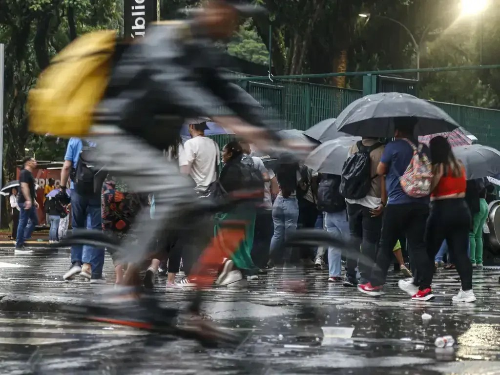 Chuva e calor: veja como fica o clima no domingo (21) em São Paulo