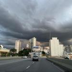 Previsão do tempo: no primeiro dia de fevereiro, BH tem alerta de chuva e rajadas de vento