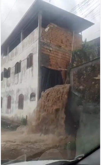 Chuva intensa causa transtornos em Ouro Preto neste domingo (14)