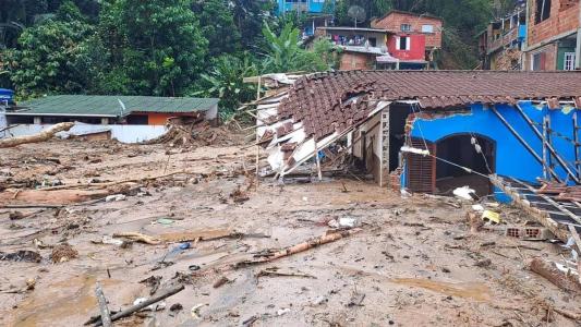Chuvas em São Sebastião provocaram mortes e deixaram desabrigados