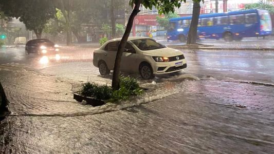 Chuvas são provocadas devido a um canal de umidade que está sob o estado