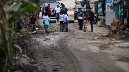 Chuvas torrenciais deixam 64 mortos e dezenas de comunidades isoladas no México