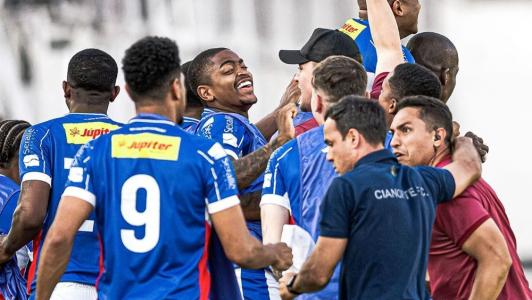 Cianorte comemora classificação para as quartas de finais da Série D