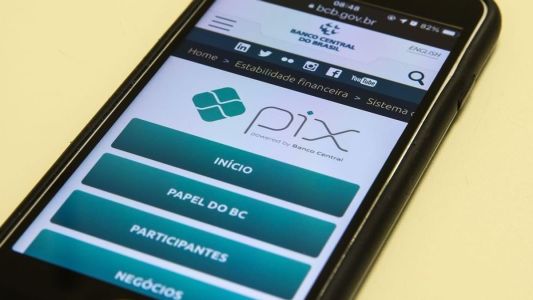 Cibercriminosos pedem pagamentos por Pix