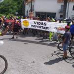 Ciclistas fazem manifestação na Cristiano Machado para pedir mais segurança no trânsito