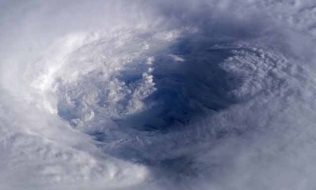 Ciclone pode provocar onda de tempestades no Brasil nos próximos dias, alerta Metsul