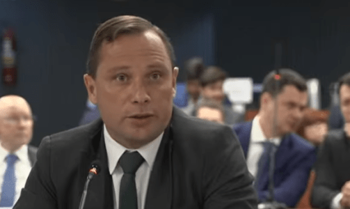 Cid presta depoimento no STF nesta segunda (9)