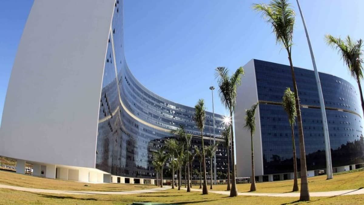 Cidade Administrativa: elevadores seguem inativos dois meses após morte de servidor por mal súbito
