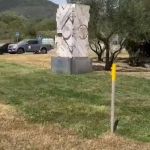 Cidade da França pinta gramado de verde para disfarçar efeitos da seca