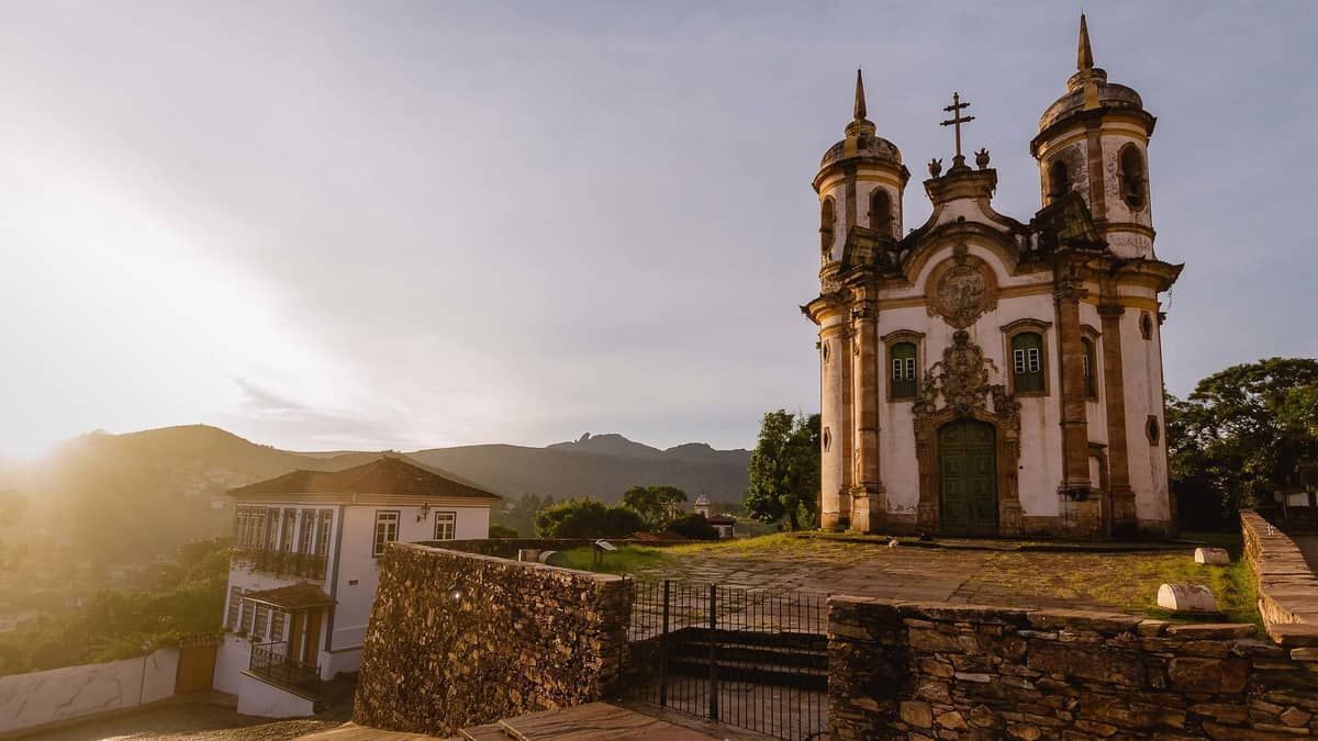 Ouro Preto está entre as melhores cidades do Brasil para viver com tranquilidade e felicidade  