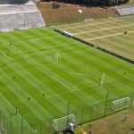 Em recuperação de lesão, jogador do Atlético vai à Cidade do Galo em dia de folga