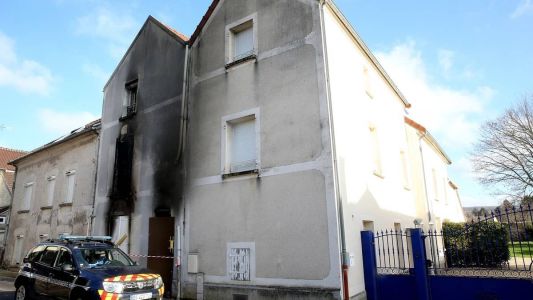 Cinco meninas e dois meninos, além da mãe, morreram sufocados