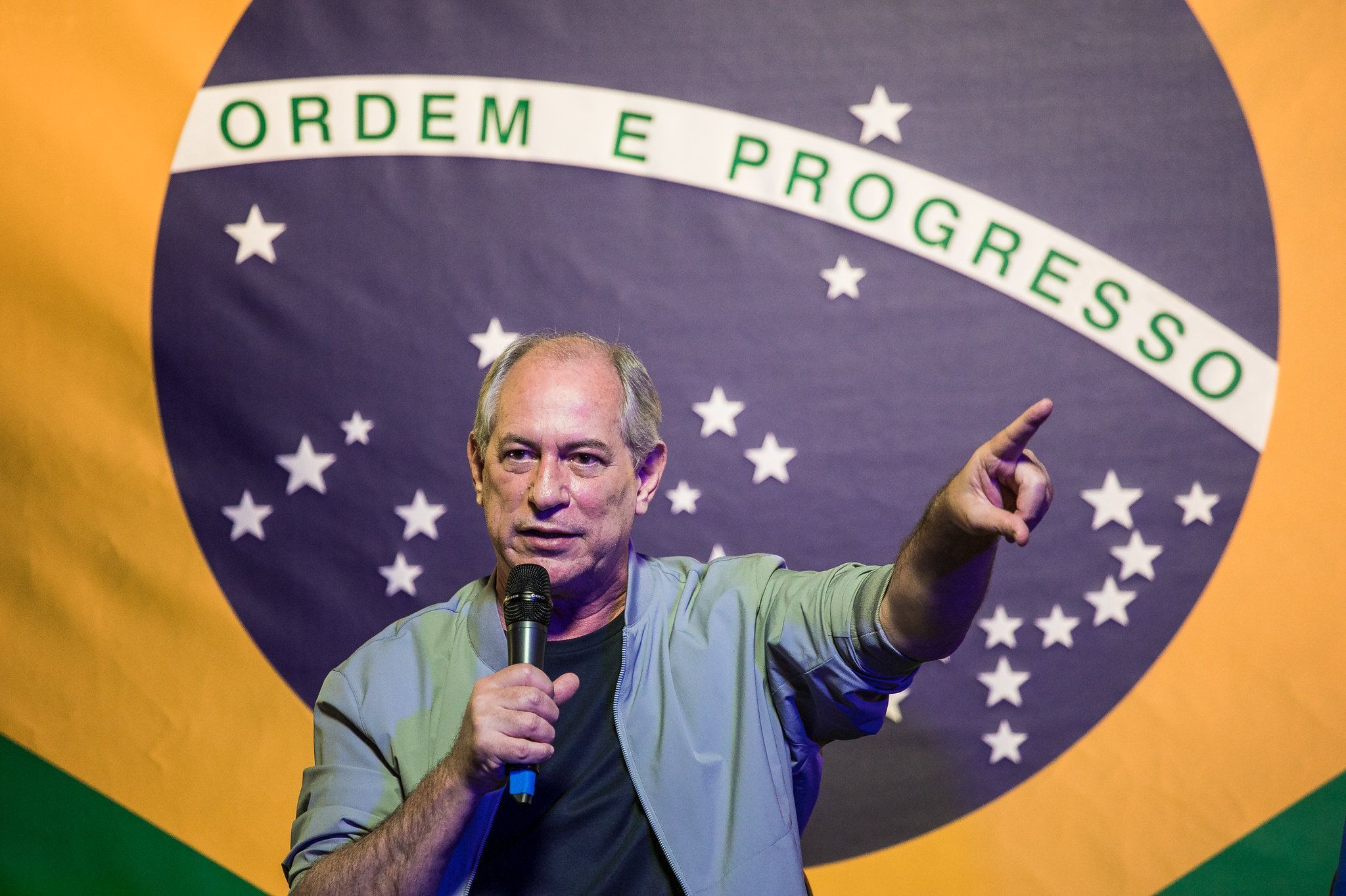 Ciro Gomes tem nome incluído na Serasa após não pagar dívida de R$ 1 mil
