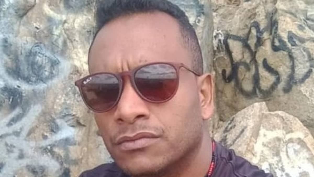 Motorista baleado por PM está em estado grave e teve 'cérebro destruído pela bala', dizem familiares 