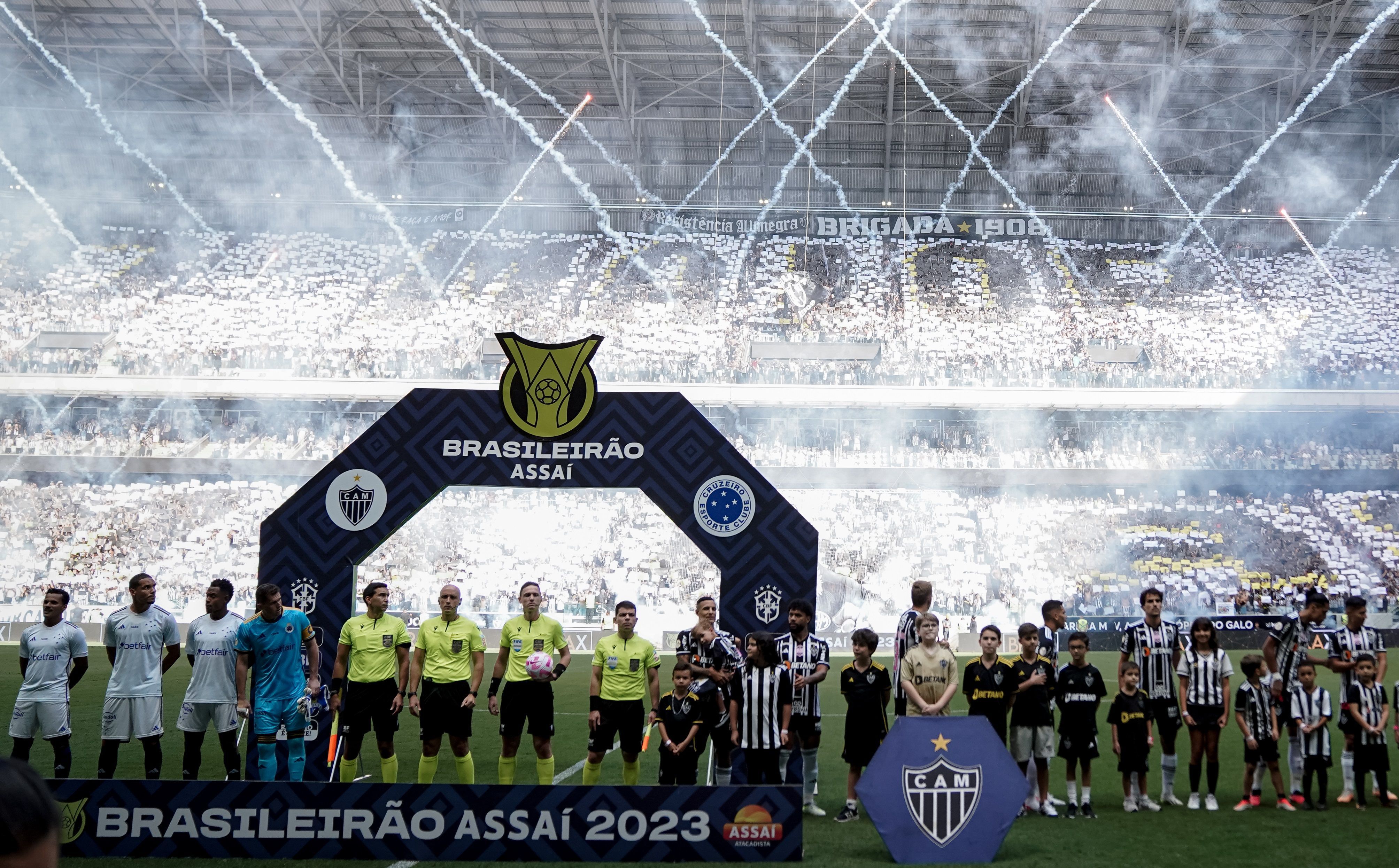 Atlético x Cruzeiro: FMF confirma nova data e horário do clássico pelo Mineiro