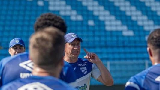 Clássico entre Avaí e Chapecoense, pela Série B, é destaque na programação desta sexta