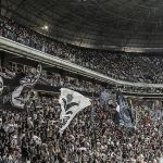 Atlético x Cruzeiro: árbitro relata arremesso de dez copos na Arena MRV