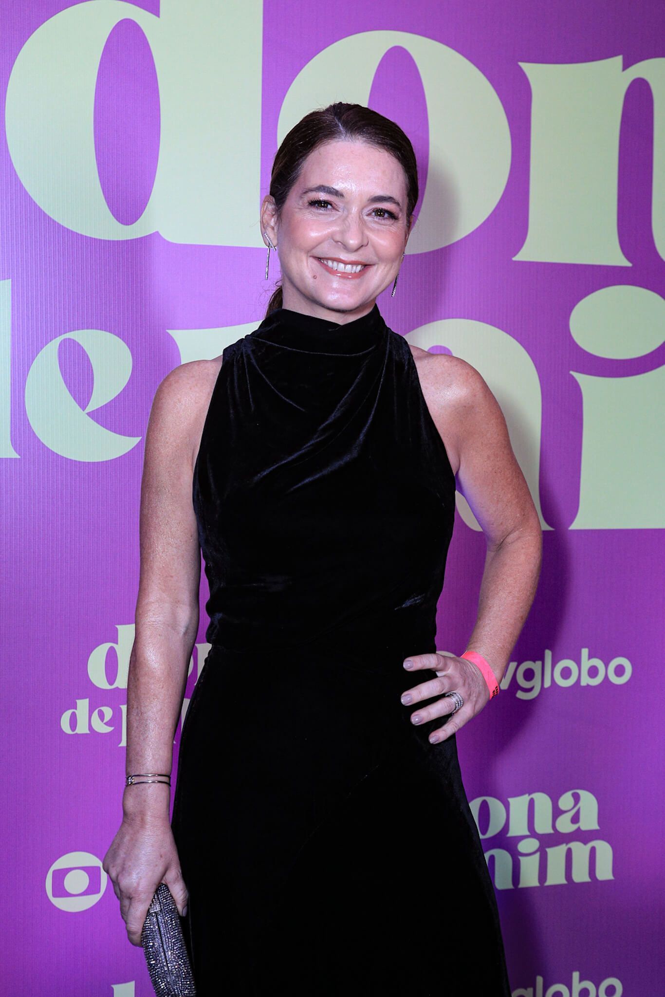 'Dona de Mim': veja fotos de Cláudia Abreu, Tony Ramos e ex-BBBs na festa de lançamento da novela