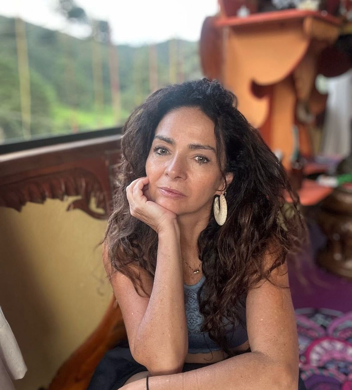 Atriz Claudia Ohana detalha incêndio nos estúdios da TV Globo: 'Uma loucura'