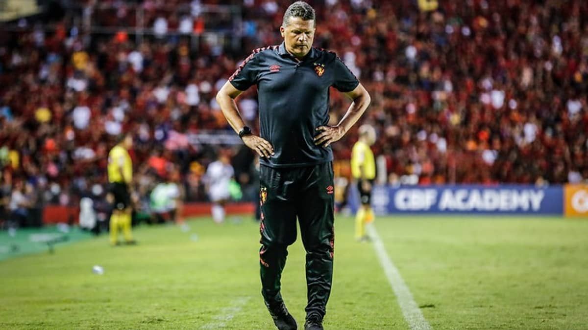Sport tem contra o Vila Nova reencontro marcado com técnico Claudinei Oliveira