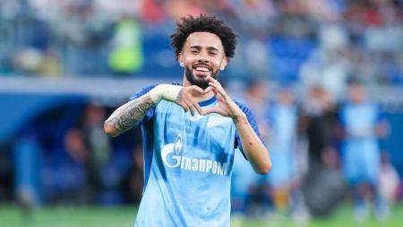 Claudinho está em atividade pelo Xenit, mas interessa ao Flamengo