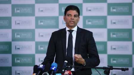 Cláudio Cajado foi escolhido por Arthur Lira para relatar o arcabouço fiscal na Câmara