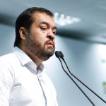 Governador do Rio veta 'gratificação' para policiais por mortes de criminosos