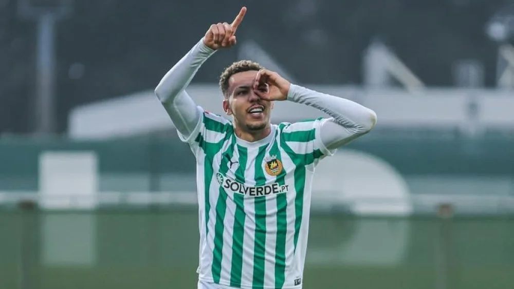 Atacante destaque em Portugal abre o jogo sobre passagem ruim pelo Vasco