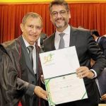 Governador do Amapá marca posse para madrugada de domingo (1º)