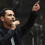 Emocionado, Cleitinho defende fim da escala 6x1: 'Sou oposição ao Lula, não ao Brasil'