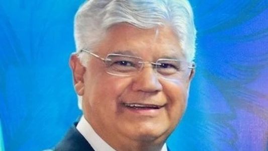 Clésio usou as redes sociais para fazer o anúncio