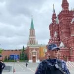 Situação da Rússia é extraordinária e criou rachaduras que não existiam antes, diz secretário de Estado dos EUA