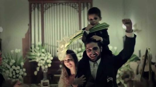 Clipe 'Pra Sonhar', de Marcelo Jeneci, retrata várias celebrações de casamento e possui milhões de visualizações no YouTube