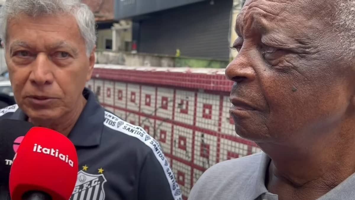 Antigos companheiros de Santos, Lima e Clodoaldo falam sobre a convivência com Pelé