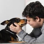 O que acariciar um cachorro significa, segundo a psicologia